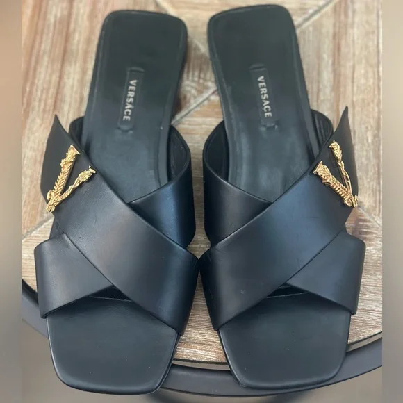 Versace Virtus Leather Sandals Size 38 - Picture 4 of 10